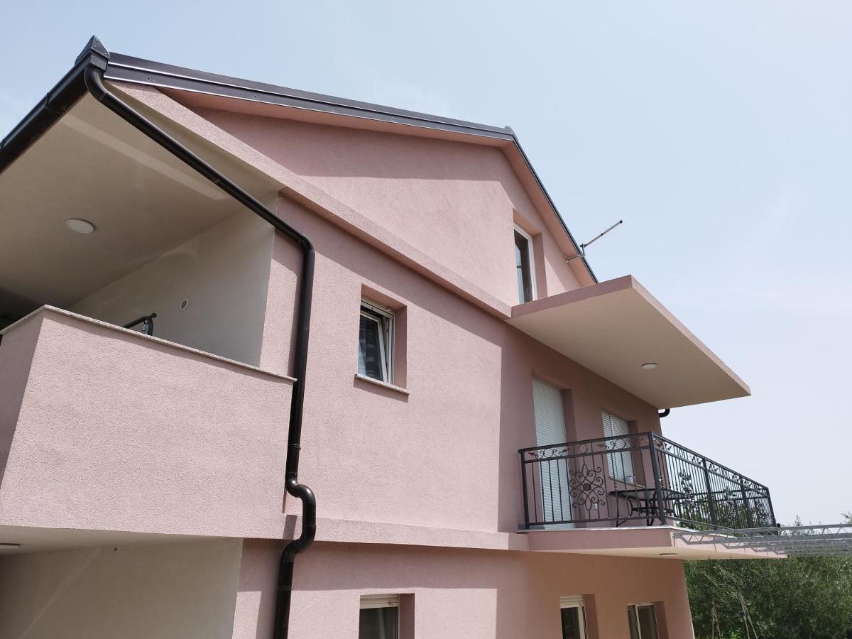 Apartman Hope Zmijavci Exterior photo